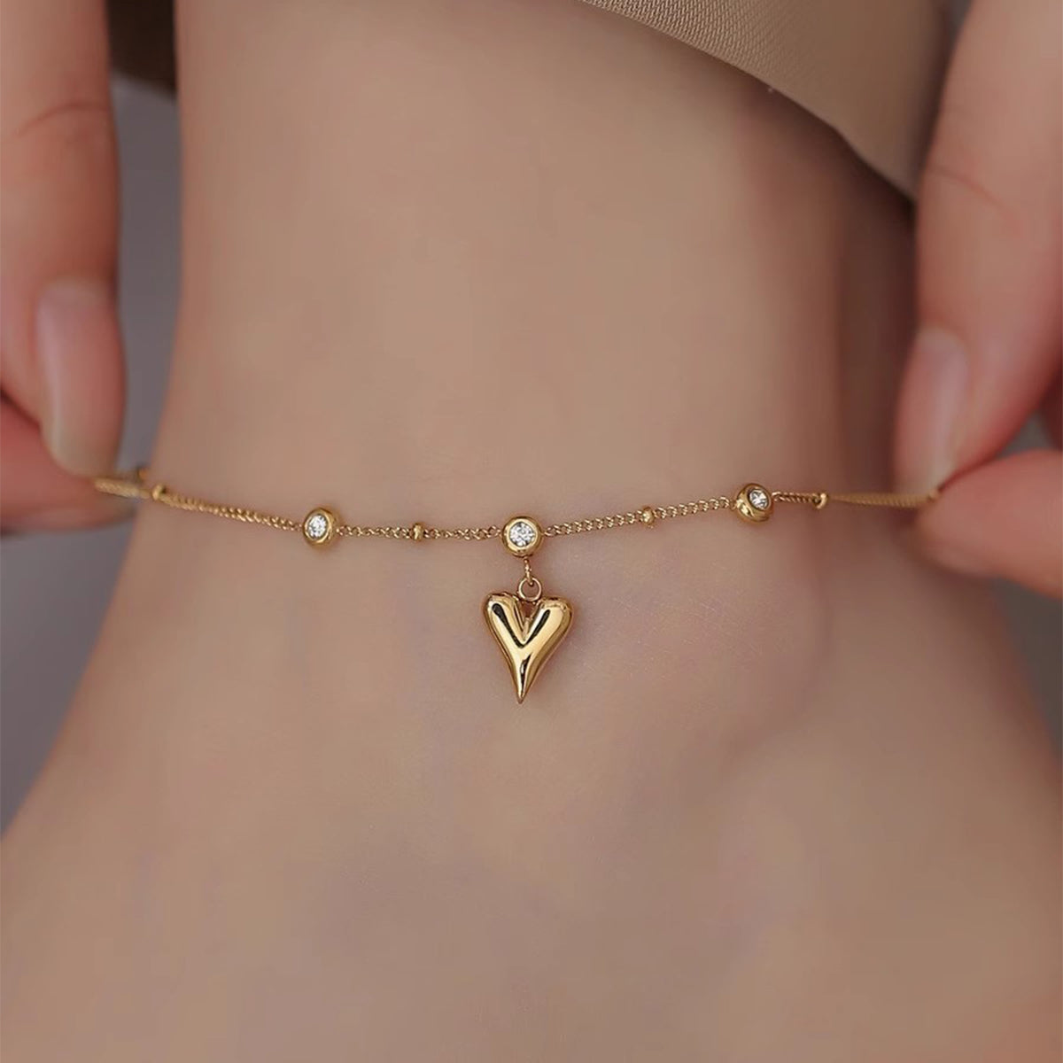 Gold Heart Charm Anklet