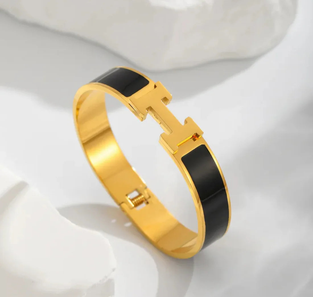 H-Clasp Bangle