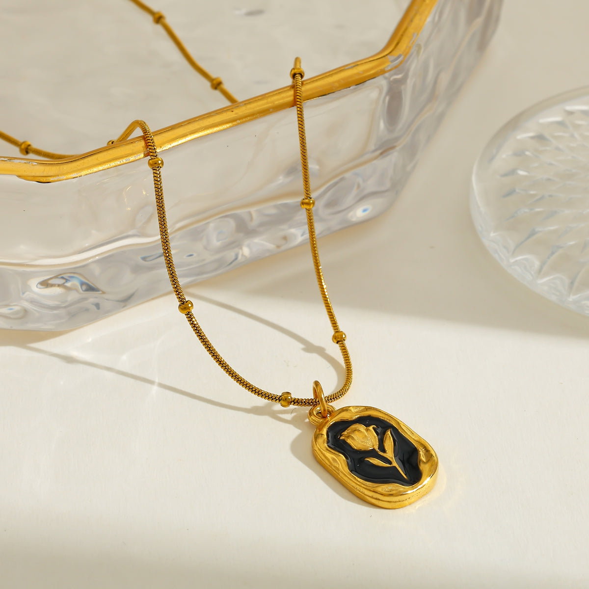 Vintage Floral Pendant Necklace