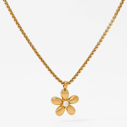 Gold Daisy Flower Pendant Necklace