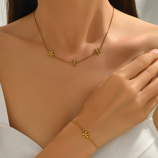 Daisy Chain Charm Set