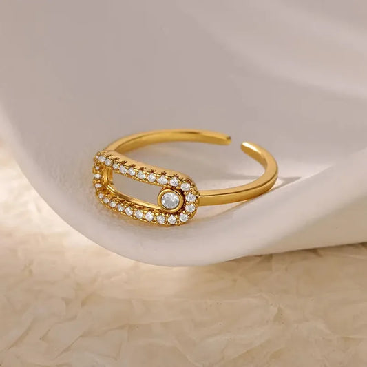 Gold Pavé Link Ring